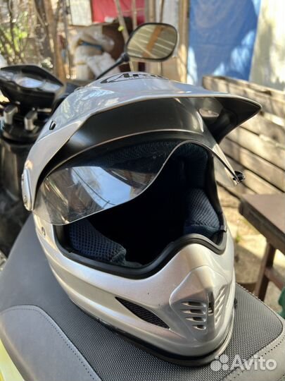 Мотоциклетный шлем Arai