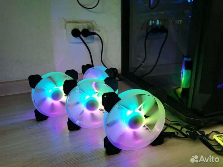 Четыре 140мм кулера Coolmoon argb + HUB + пульт