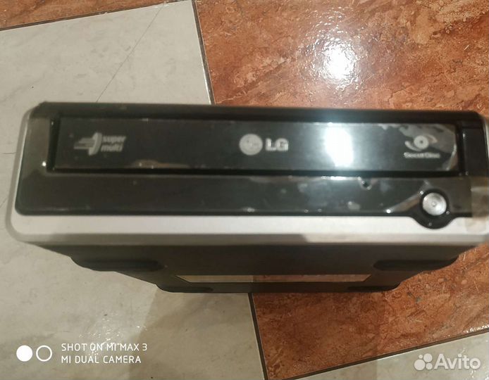 LG GE20NU Super Multi - dvdrw (R DL) / DVD-RAM dri