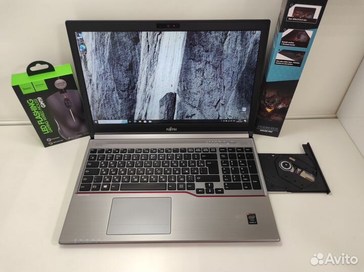 Ноутбук Core i7, 8 ядер, SSD, Гарантия