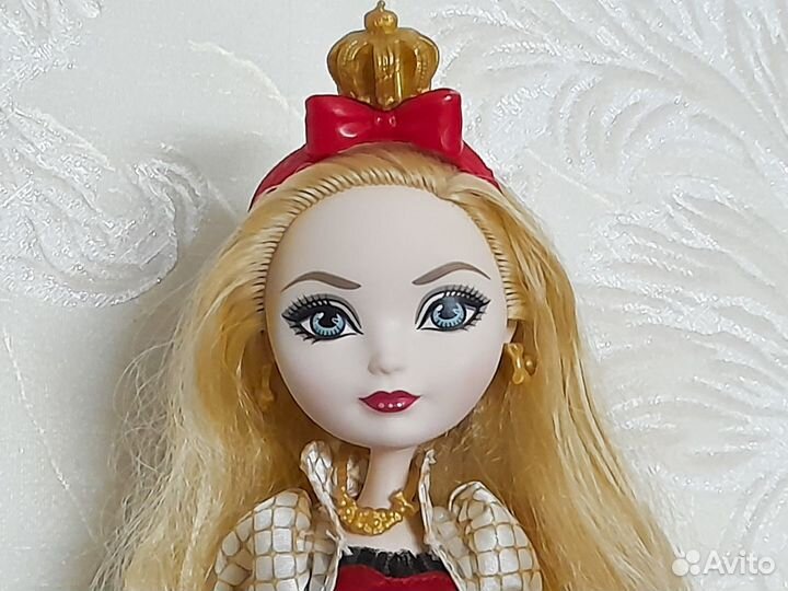 Кукла Эвер Афтер Хай Эппл Вайт базовая оригинал