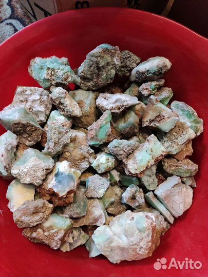 Хризопразы: камни минералы для коллекционирования