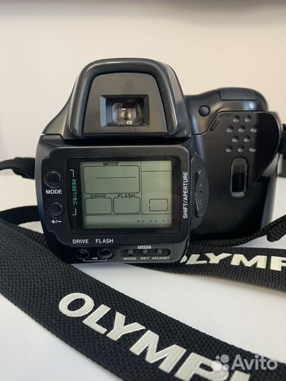 Пленочный Olympus IS 3000, вспышка и сумка