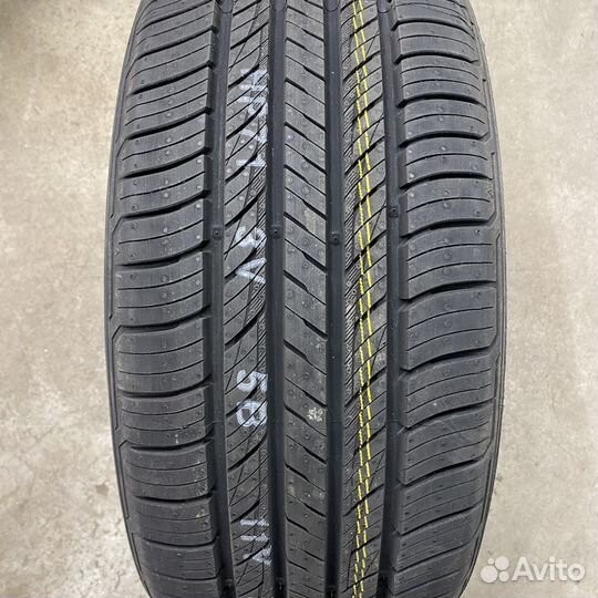 Kumho Crugen HP71 235/70 R16 H