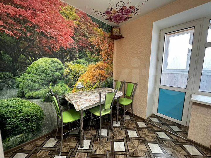 2-к. квартира, 67,2 м², 6/9 эт.