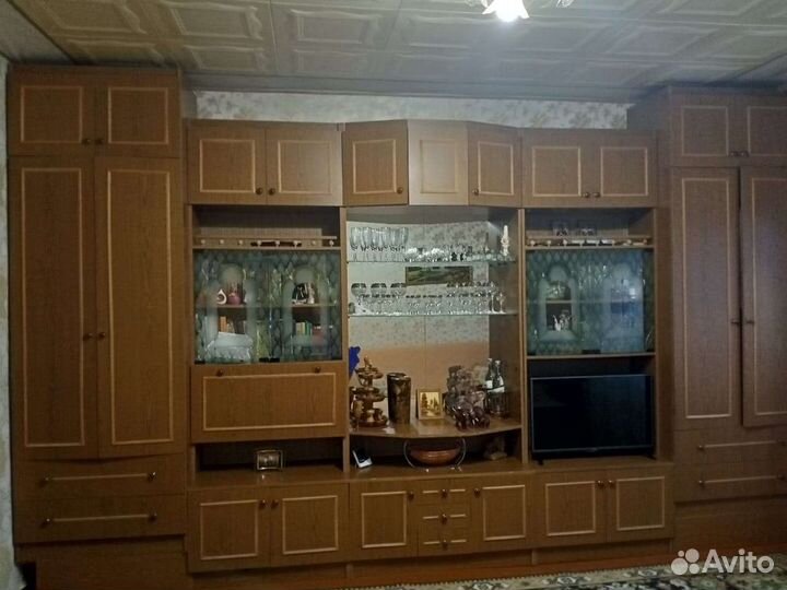 Стенка в гостиную