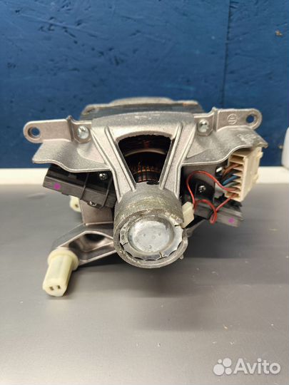 Двигатель стир.машины indesit MCA 38/64-148/ALB4