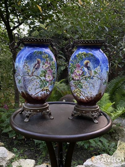 Парные вазы. Ваза. 19 век. Фаянс. Бронза. Роспись