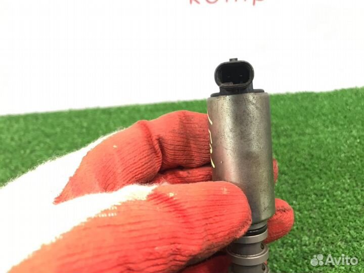 Клапан VVT-i Audi A5 8T cala 2008