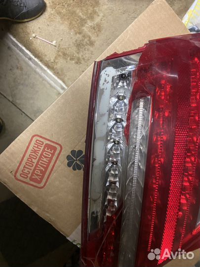Фонарь задний левый Mercedes 221