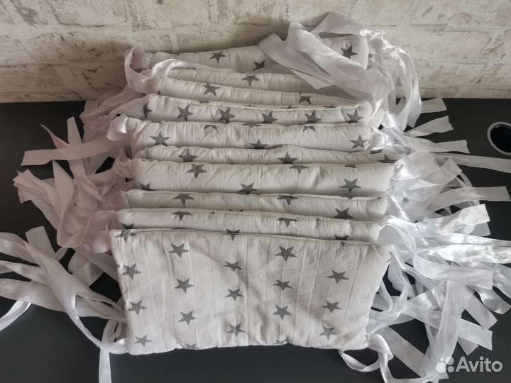 Бортики в кроватку