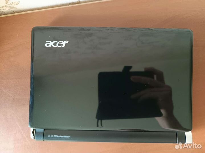 Нетбук acer aspire one