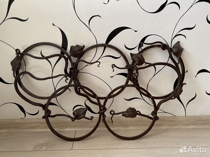 Медальница ручной ковки