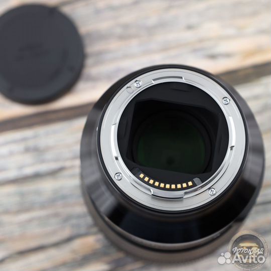 Sigma AF 135mm f/1.8 DG HSM ART L-mount