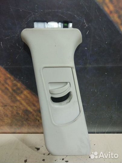 Обшивка салона левая Audi A6 C5 ASN 2002