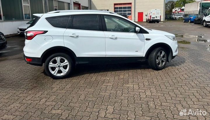 В разборе Ford Kuga