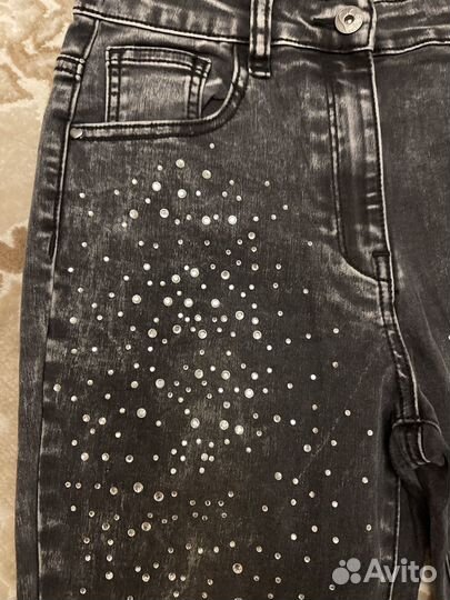 Джинсы со стразами
