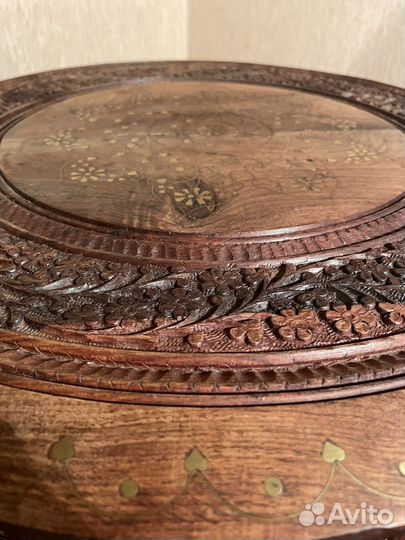 Индийский столик (дерево, ручная работа)