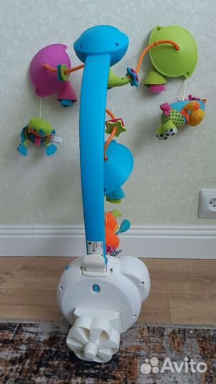 Карусель мобиль на кроватку Tiny Love Mozat