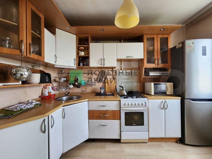 3-к. квартира, 70 м², 8/10 эт.