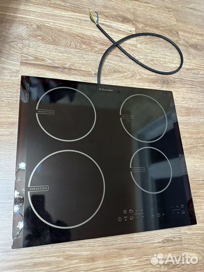Индукционная варочная панель electrolux