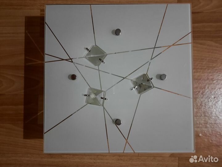 Светильник потолочный