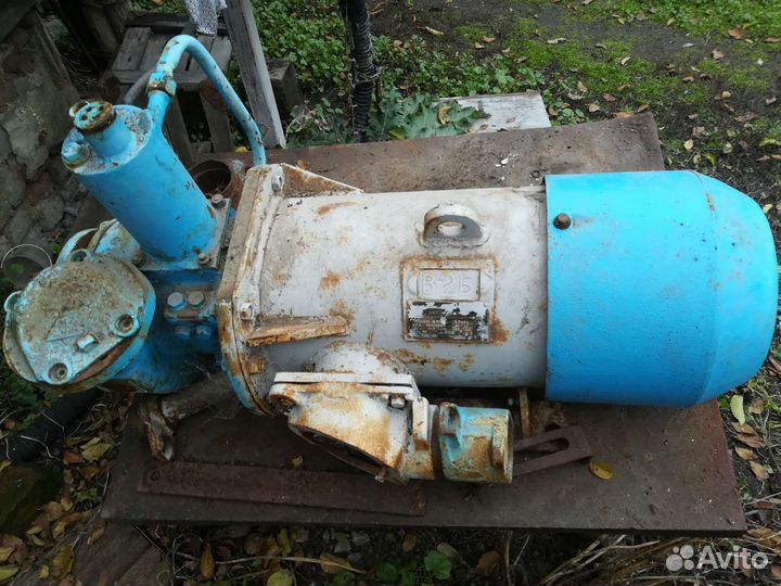 Насос с электродвигателем