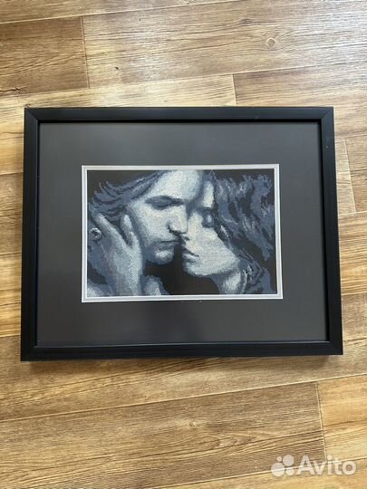 Картина вышитая крестом ручная работа