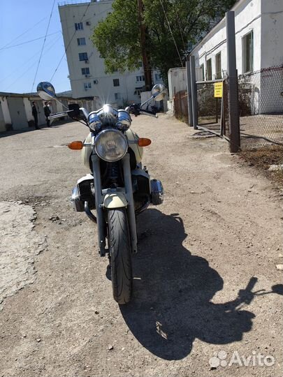 BMW R1100R