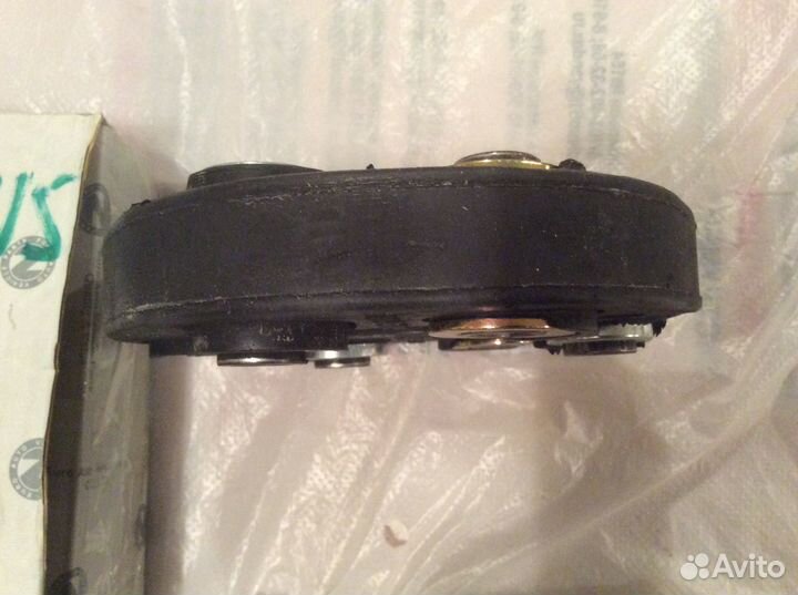 Эластичная муфта кардана мерседес E-124, 202,210