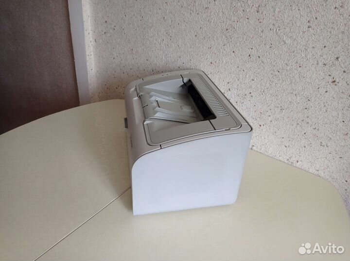 Принтер HP laserJet P1005