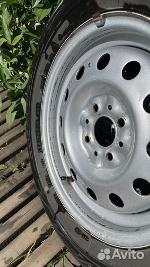 Bridgestone Blizzak Revo GZ 185/60 R14 82S