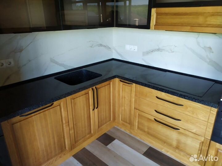 Столешница из искусственного камня (акрил, кварц)