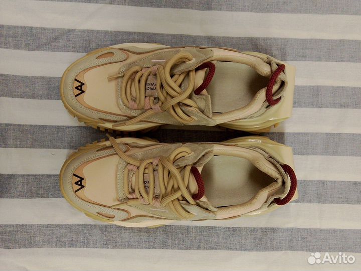 Кроссовки 36 размера на девочку