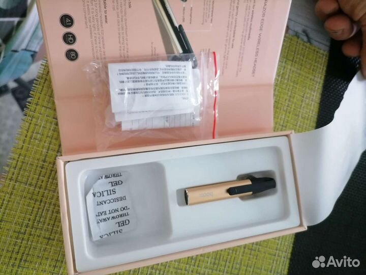 Bluetooth гарнитура hoco E21