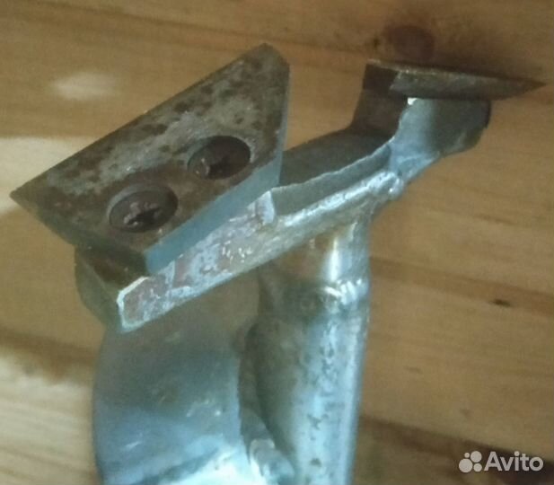 Ледобур титановый 130