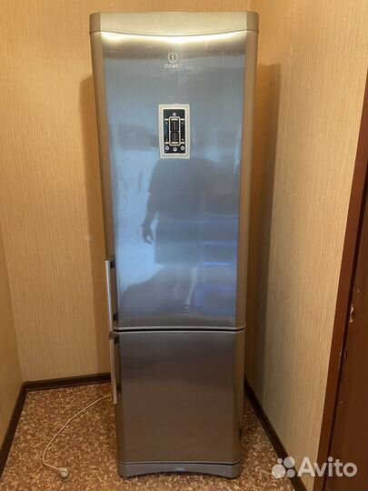 Холодильник ноуфрост