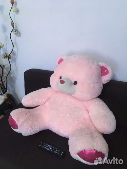 Плюшевый медведь