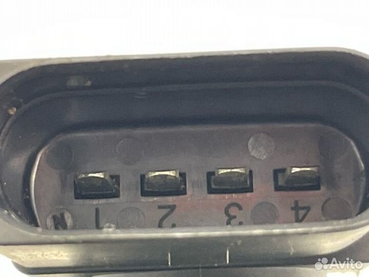 Катушка зажигания Volkswagen Jetta 6 1.4 cthd 2012