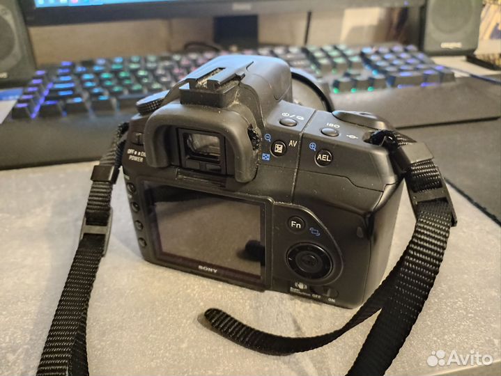 Зеркальный фотоаппарат на запчасти Sony dslr-a200