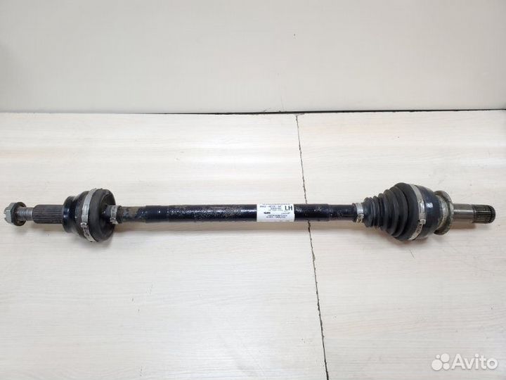 Привод задний левый Land Rover Velar 2019