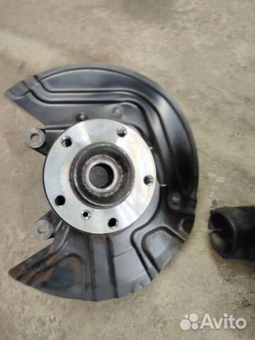 BMW E83 кулак передний, ступичный подшипник перед