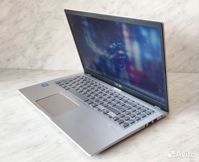 Asus vivobook/SSD/intel 4 ядра/Быстрый