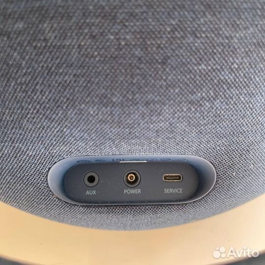 Портативная колонка Harman Kardon onyx studio 7