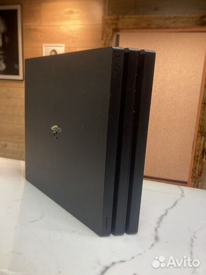 Sony playstation 4 PS4 pro