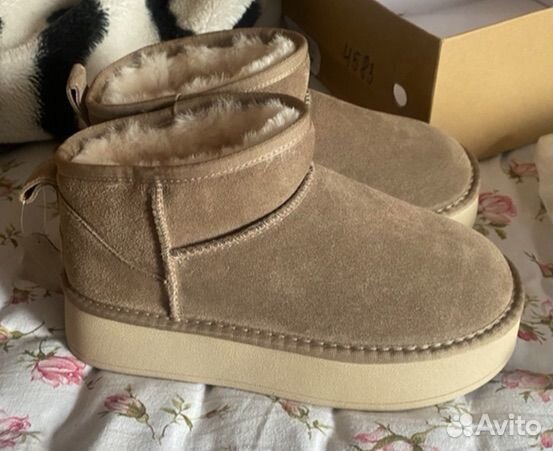 Ugg женские на платформе коричневые 38 размер