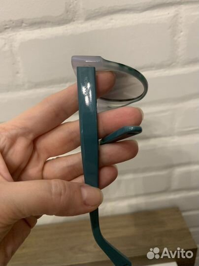 Солнцезащитные очки Max&Co