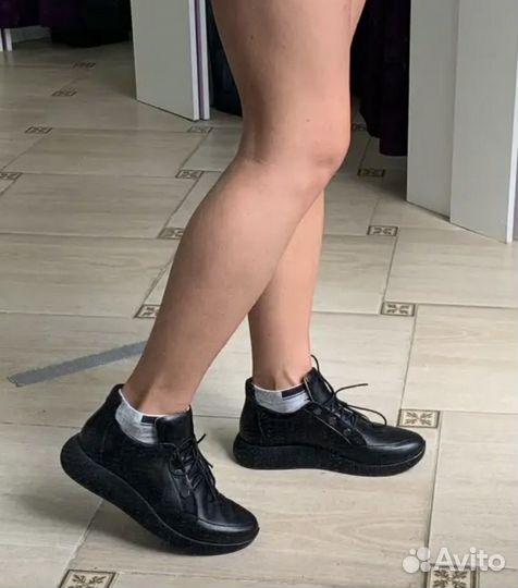 Полуботинки натуральная кожа 37