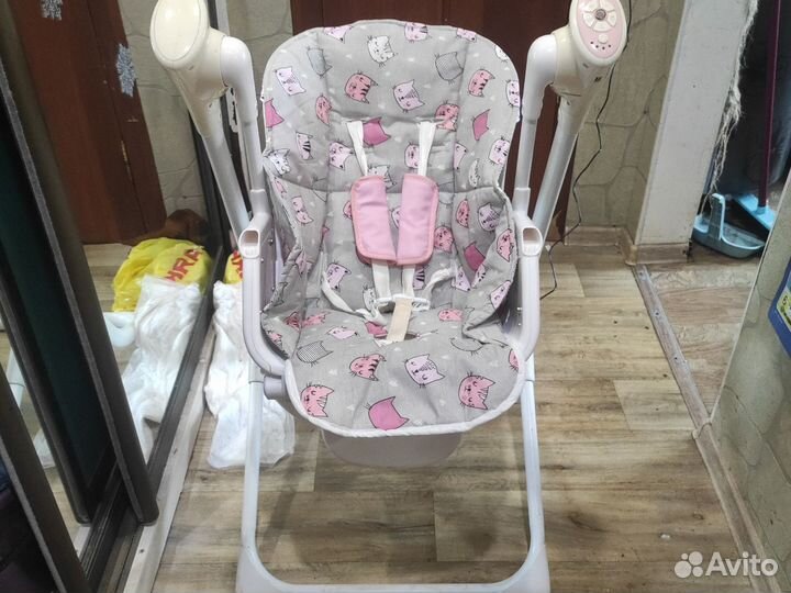 Обеденный детский стол