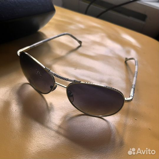 Солнцезащитные очки